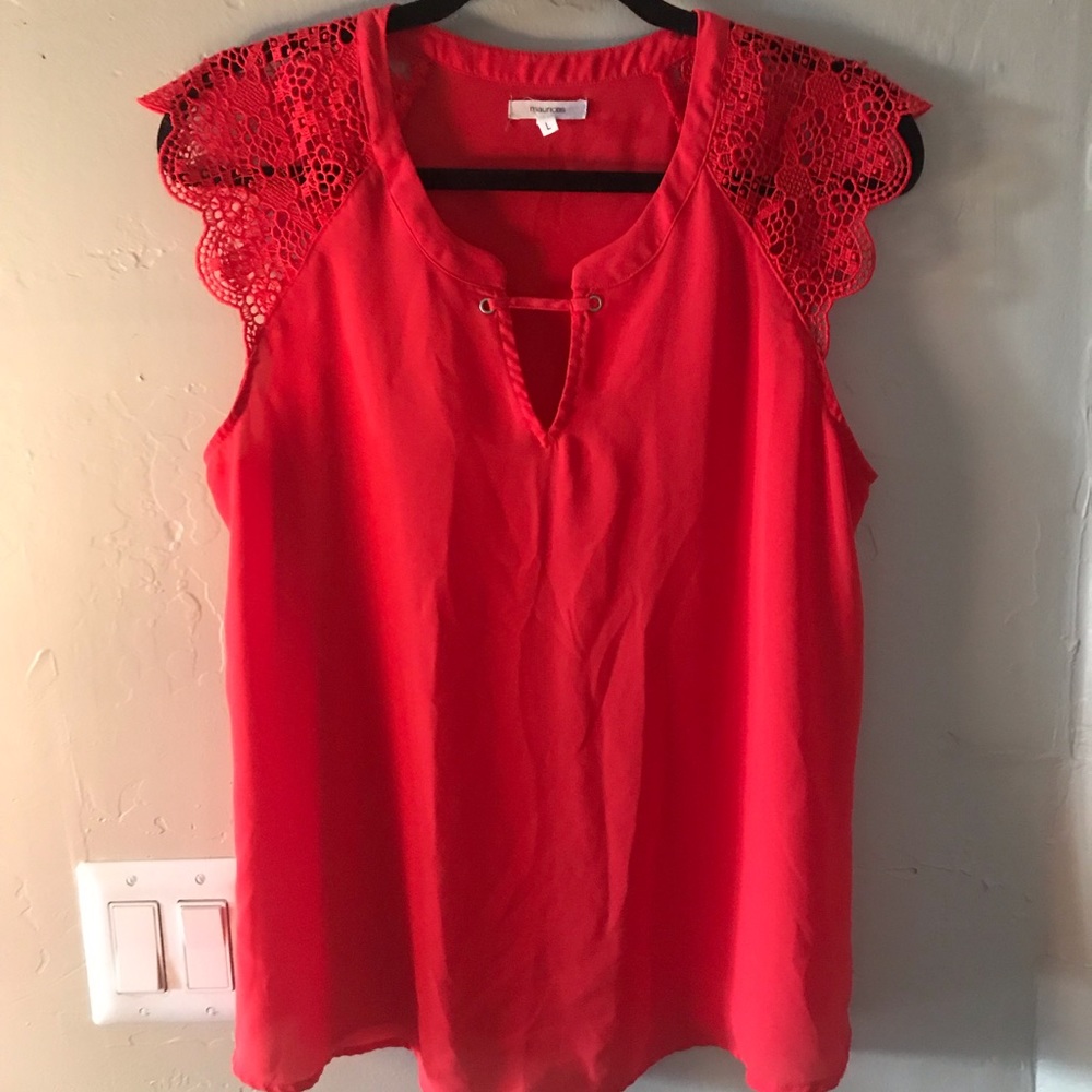 Maurices top